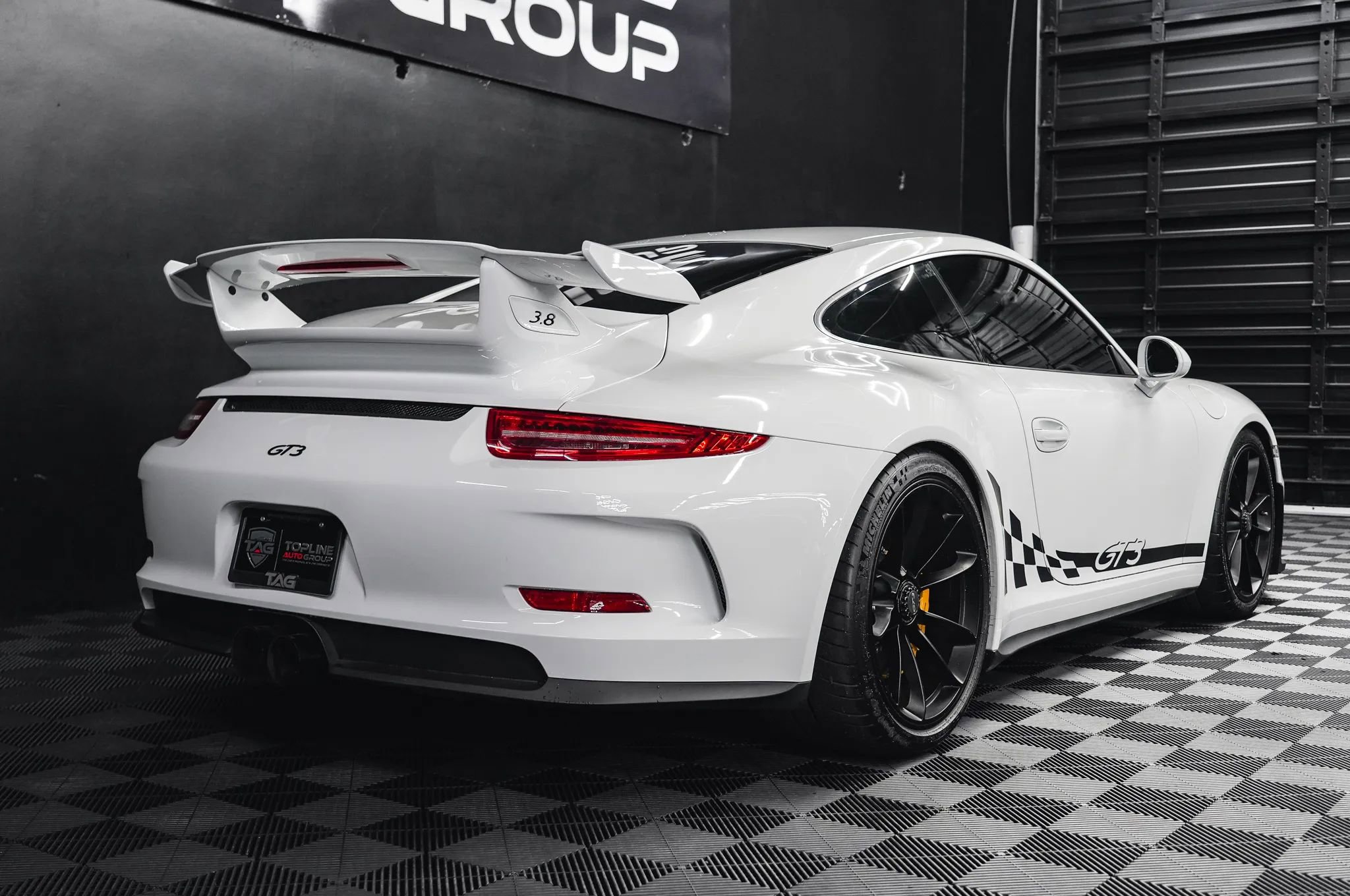 Used 2015 Porsche 911 GT3 RWD image 21