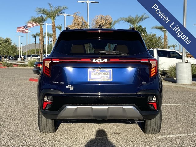 Used 2024 Kia Seltos SX w/ SX Sunroof Package AWD/4WD image 5