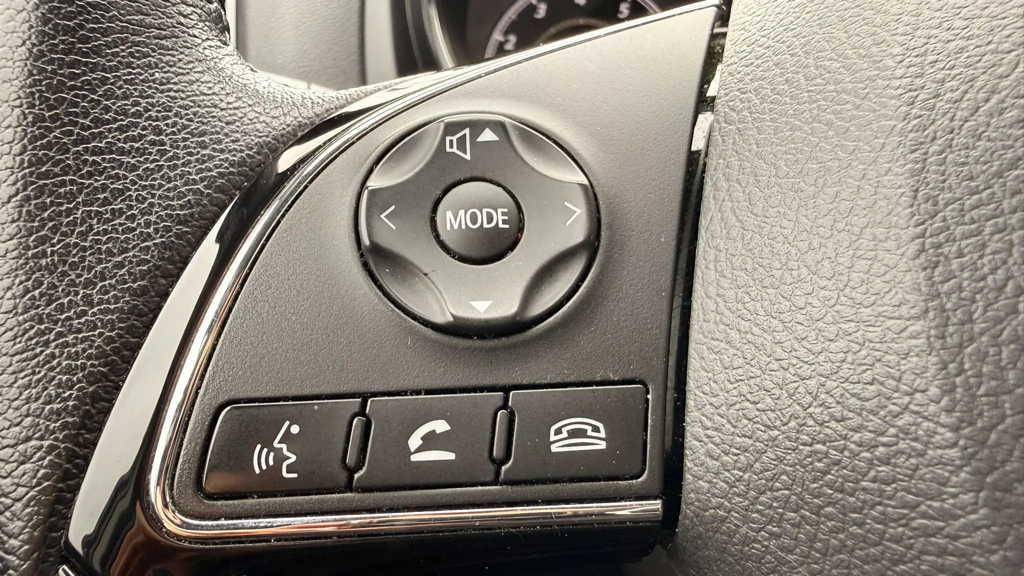 Used 2024 Mitsubishi Outlander Sport SE AWD/4WD image 19