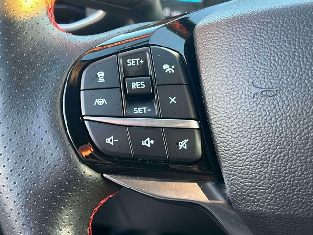 Used 2023 Ford Explorer ST-Line AWD/4WD image 27