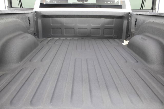 Used 2024 RAM 2500 Big Horn w/ Protection Group AWD/4WD image 17