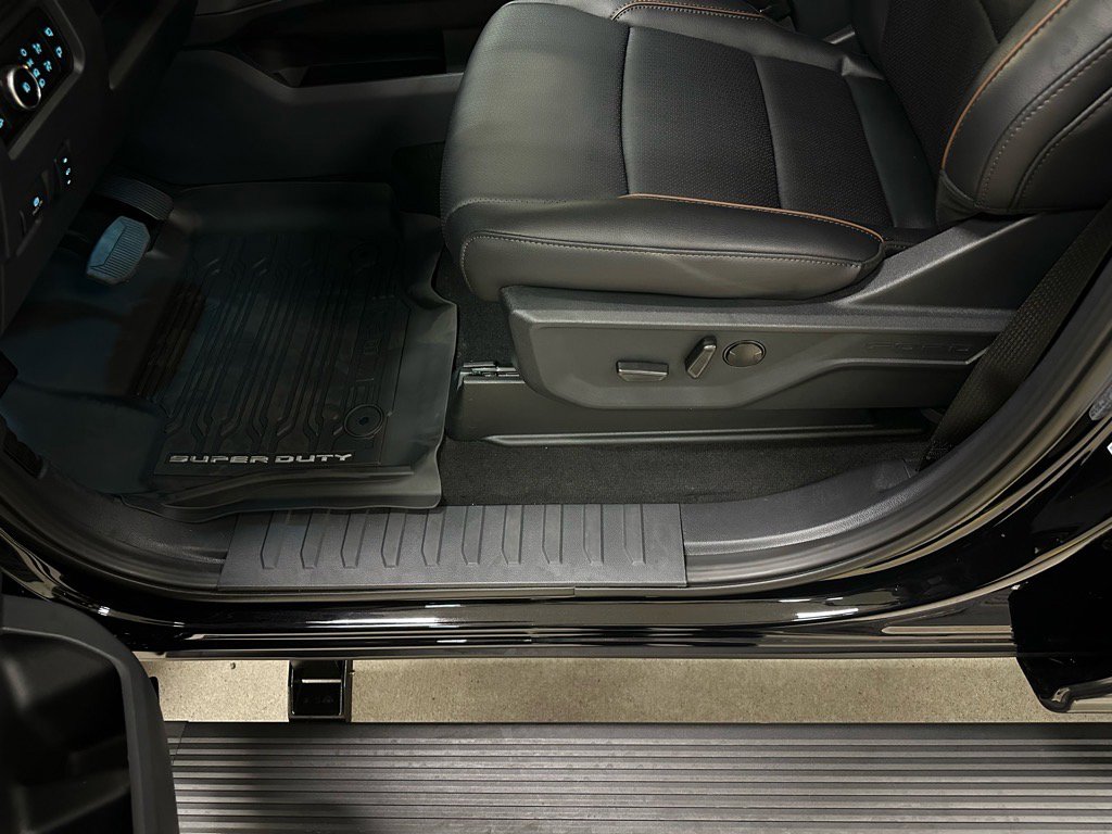 New 2026 Ford F250 Lariat image 24