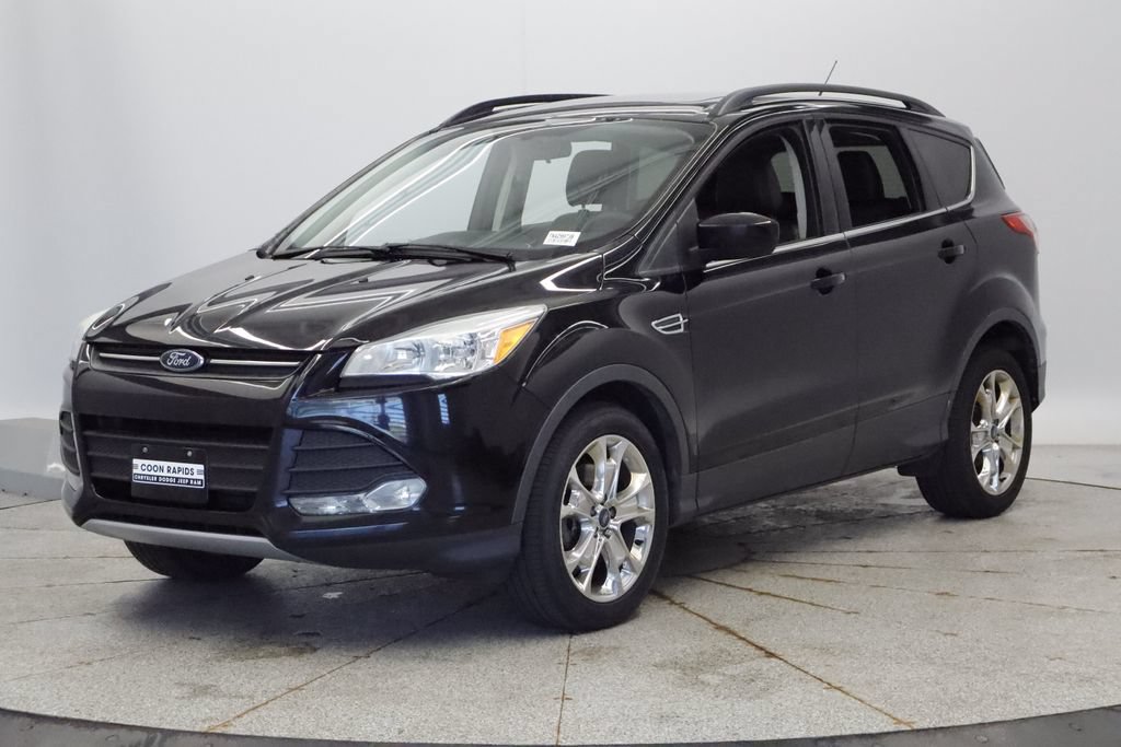 Used 2016 Ford Escape SE w/ SE Leather Comfort Package