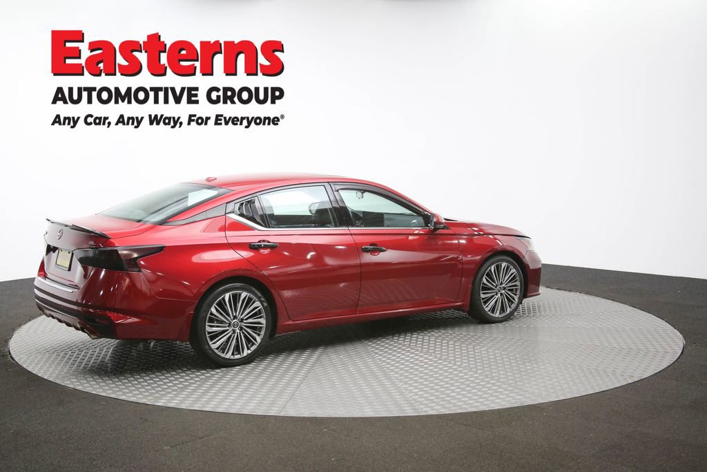 Used 2023 Nissan Altima 2.5 SL FWD image 42