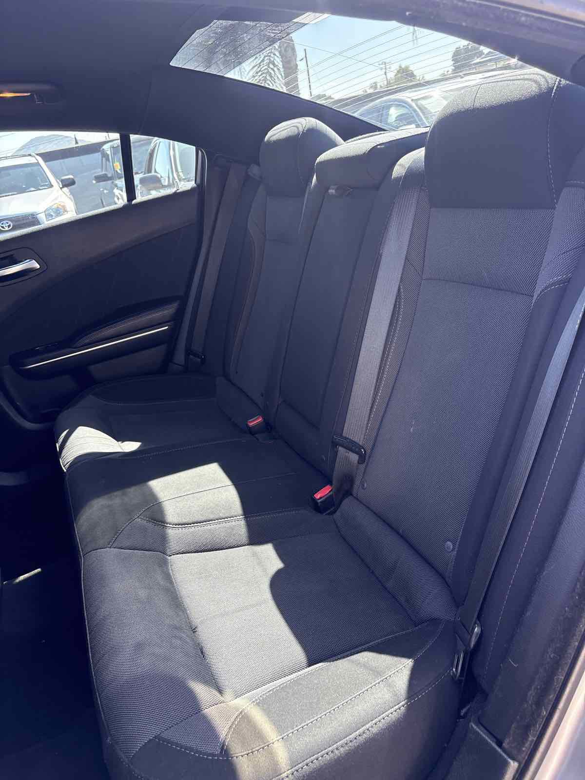 Used 2016 Dodge Charger SXT image 11