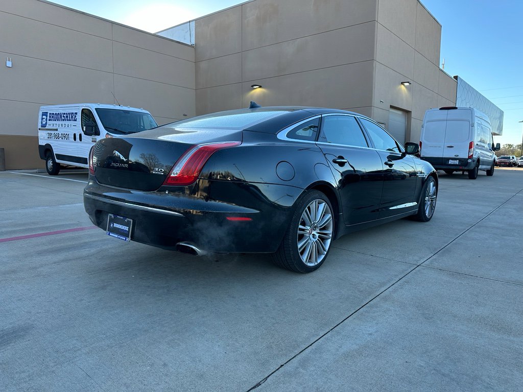 Used 2015 Jaguar XJ L Portfolio image 5