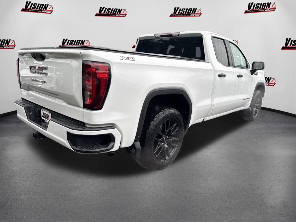 Used 2023 GMC Sierra 1500 Pro w/ Graphite Edition AWD/4WD image 5