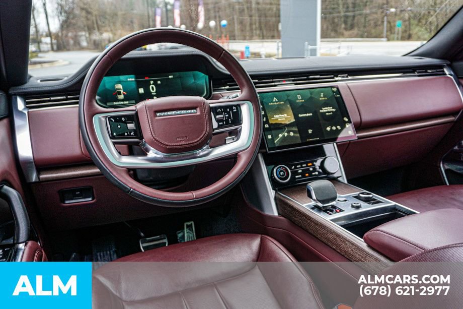 Used 2023 Land Rover Range Rover SE image 26