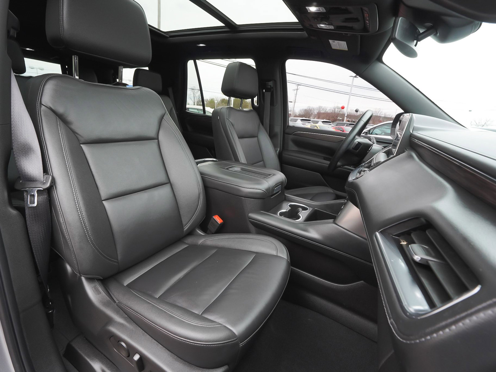 Used 2024 Chevrolet Tahoe LT w/ LT Signature Plus Package image 44