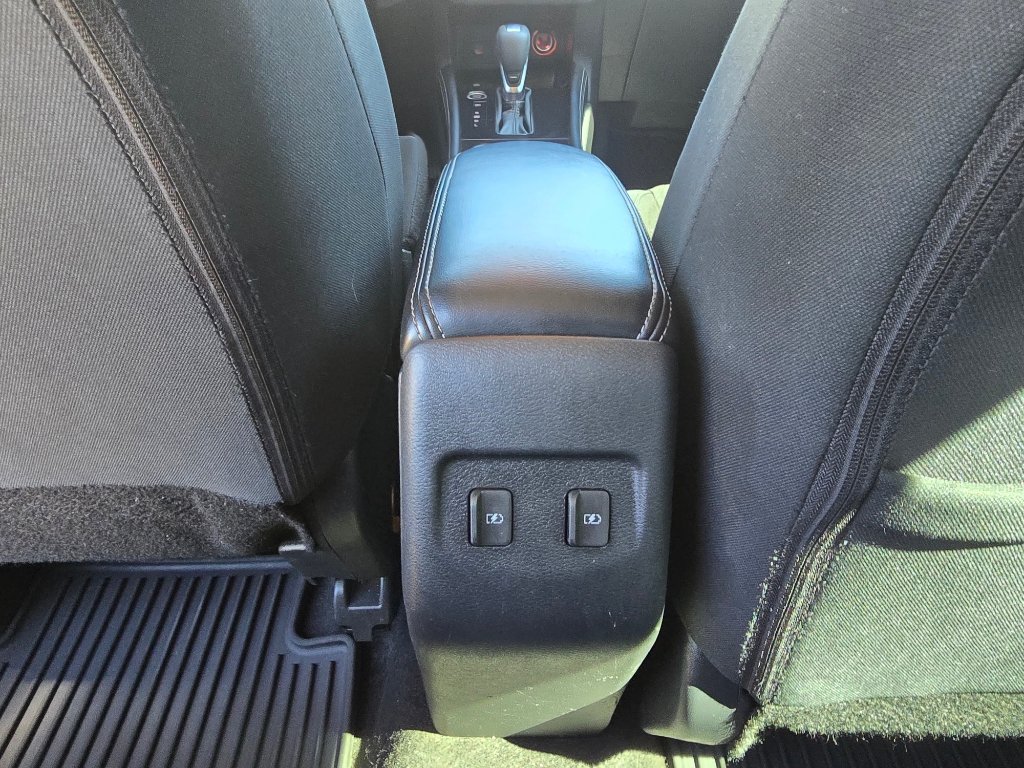 Used 2024 Nissan Kicks SV FWD image 29