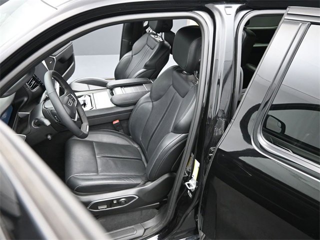 Used 2025 Jeep Wagoneer Series II image 11