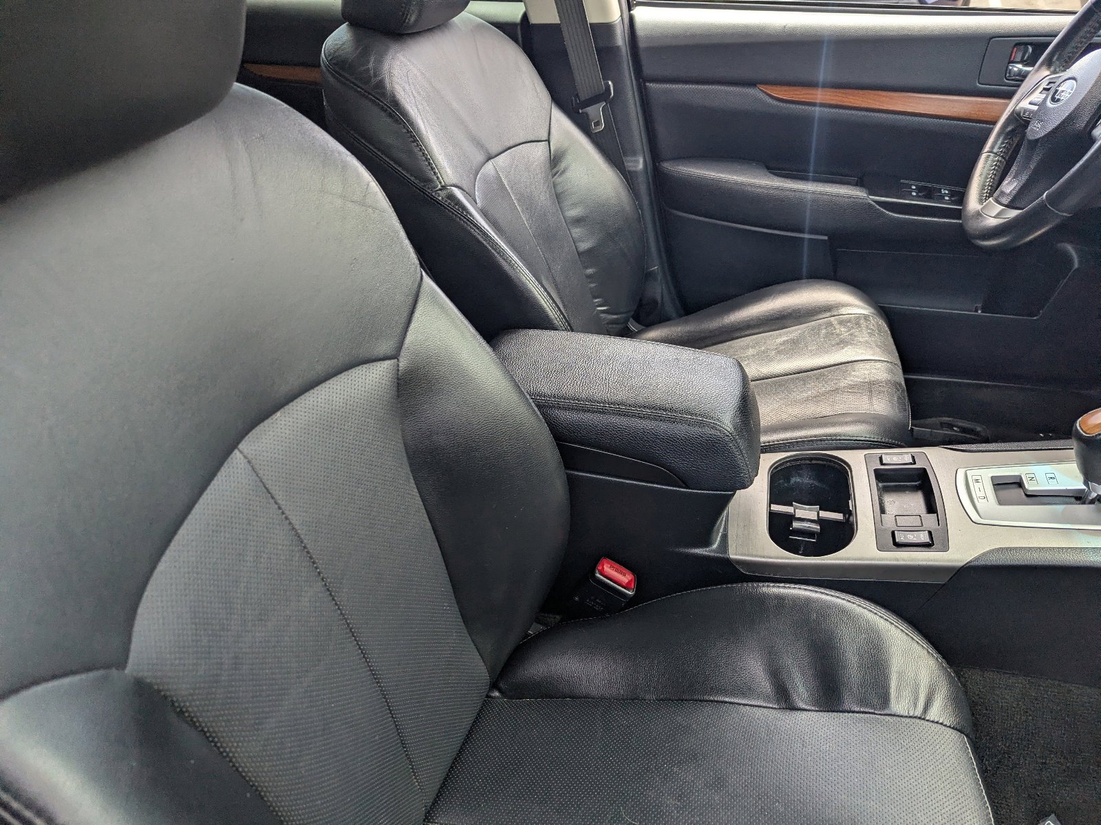 Used 2014 Subaru Outback 2.5i Limited AWD/4WD image 10
