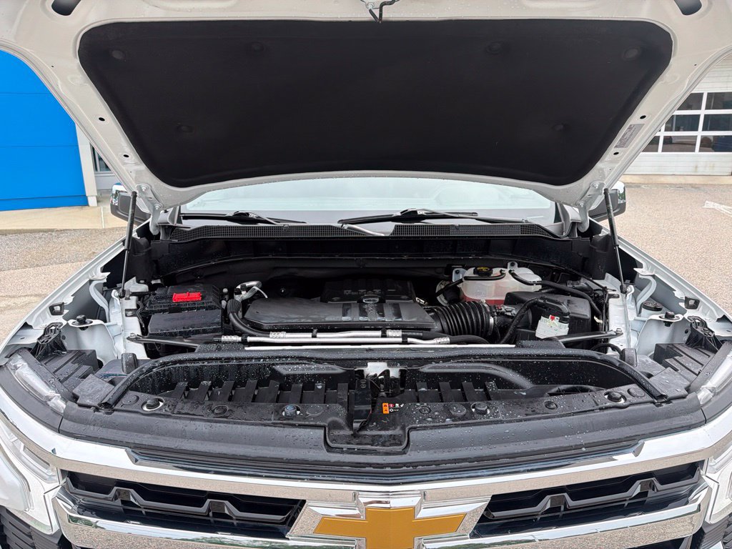 Certified 2024 Chevrolet Silverado 1500 LT AWD/4WD image 13