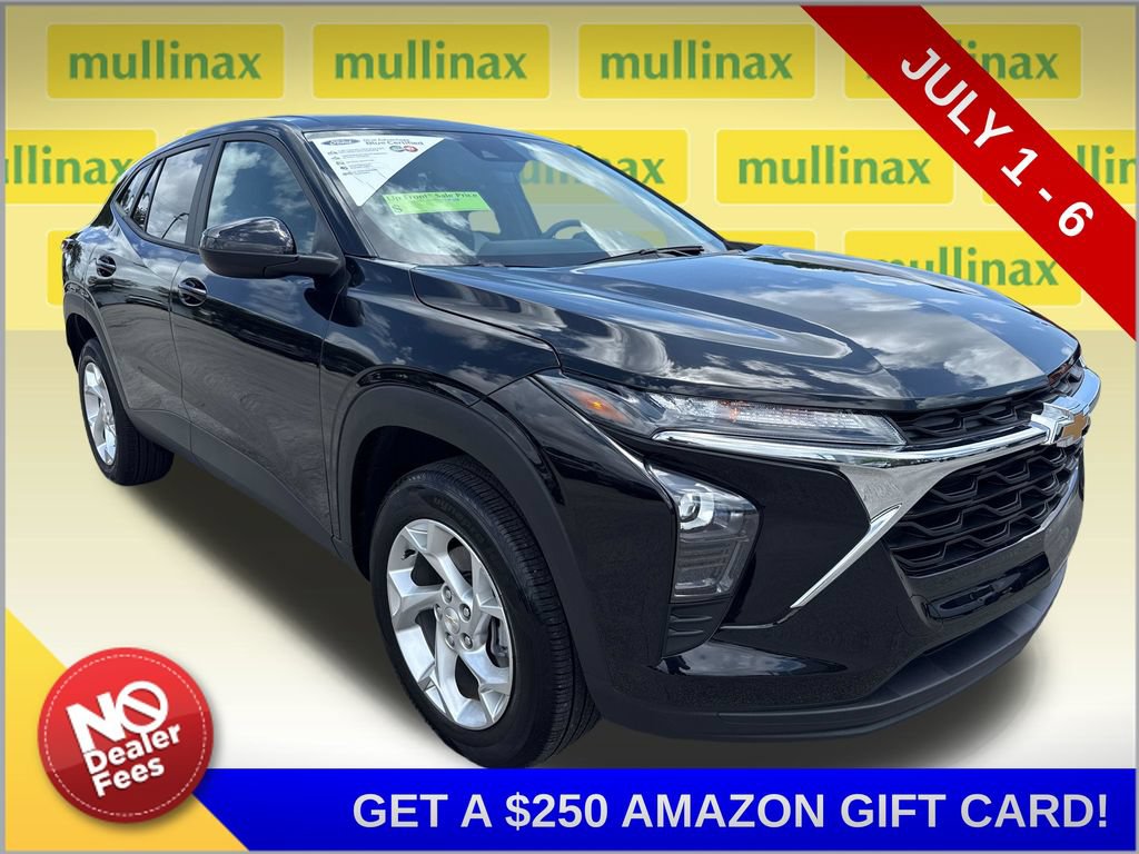 Used 2024 Chevrolet Trax LS w/ LS Convenience Package