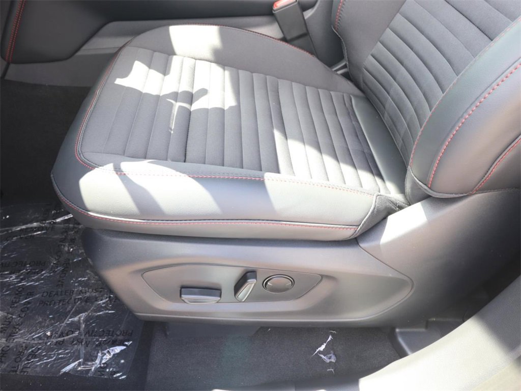 New 2025 Ford Explorer ST-Line image 15