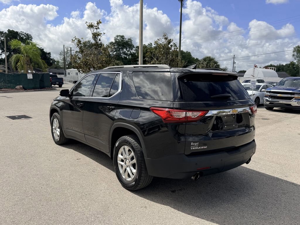 Used 2020 Chevrolet Traverse LT image 7