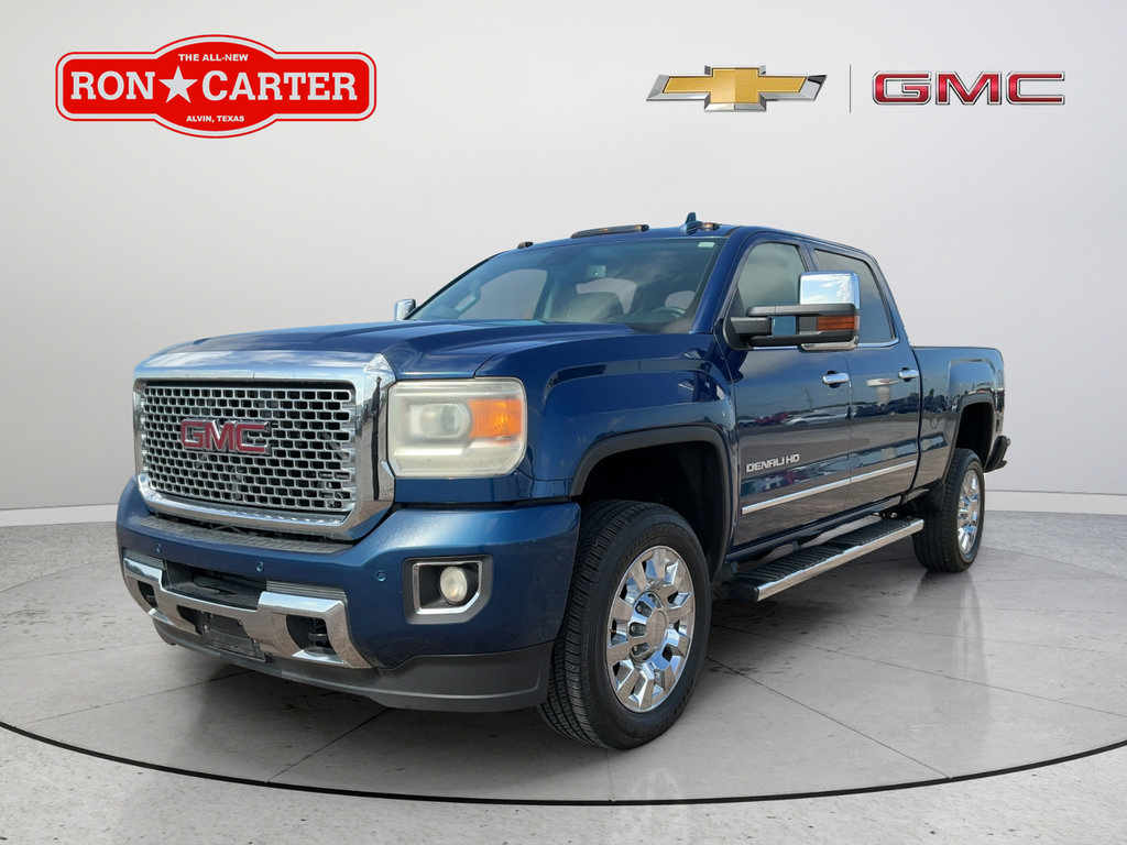 Used 2016 GMC Sierra 2500 Denali w/ Driver Alert Package AWD/4WD image 3