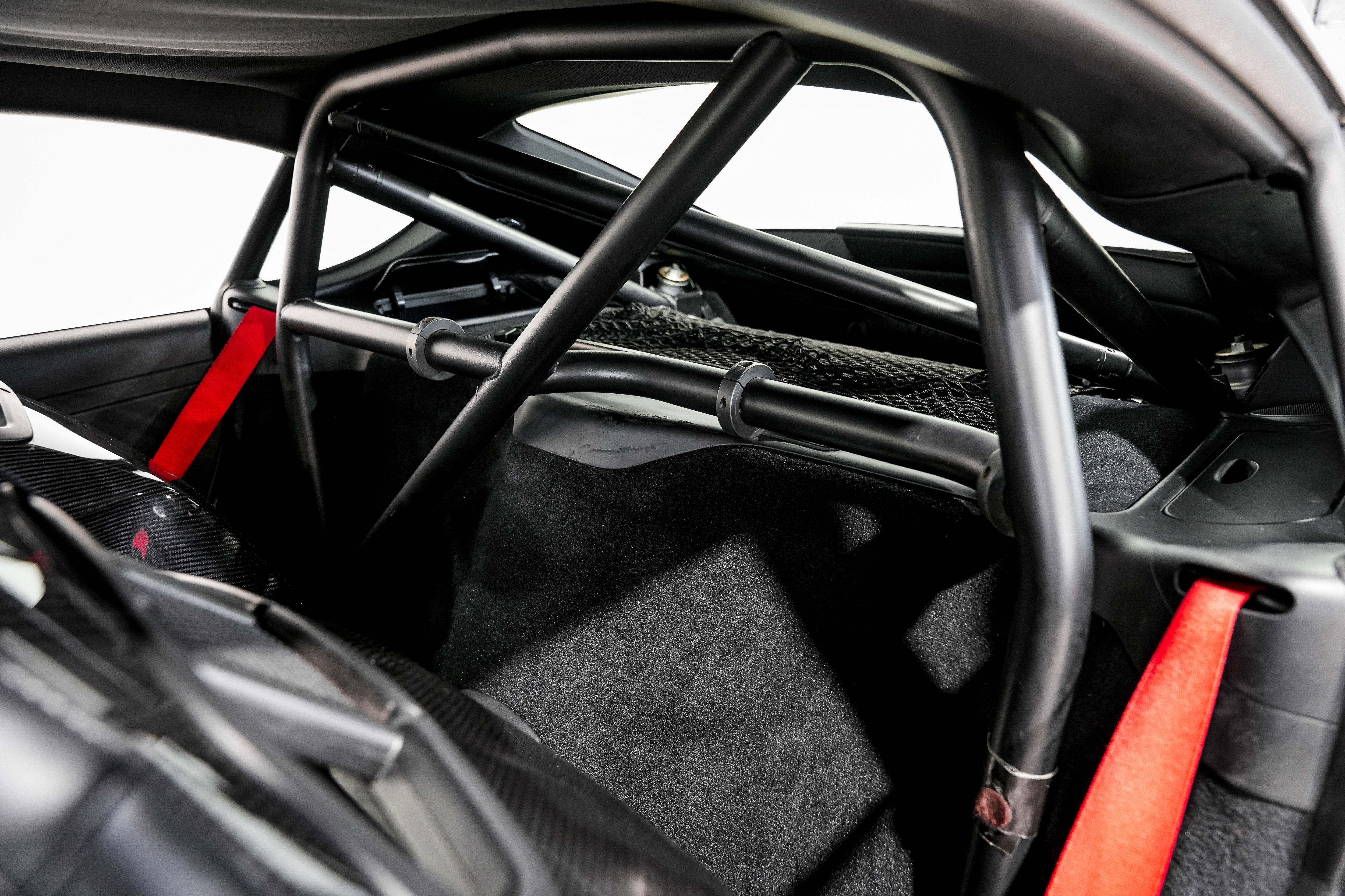 Used 2012 Porsche Cayman R image 21