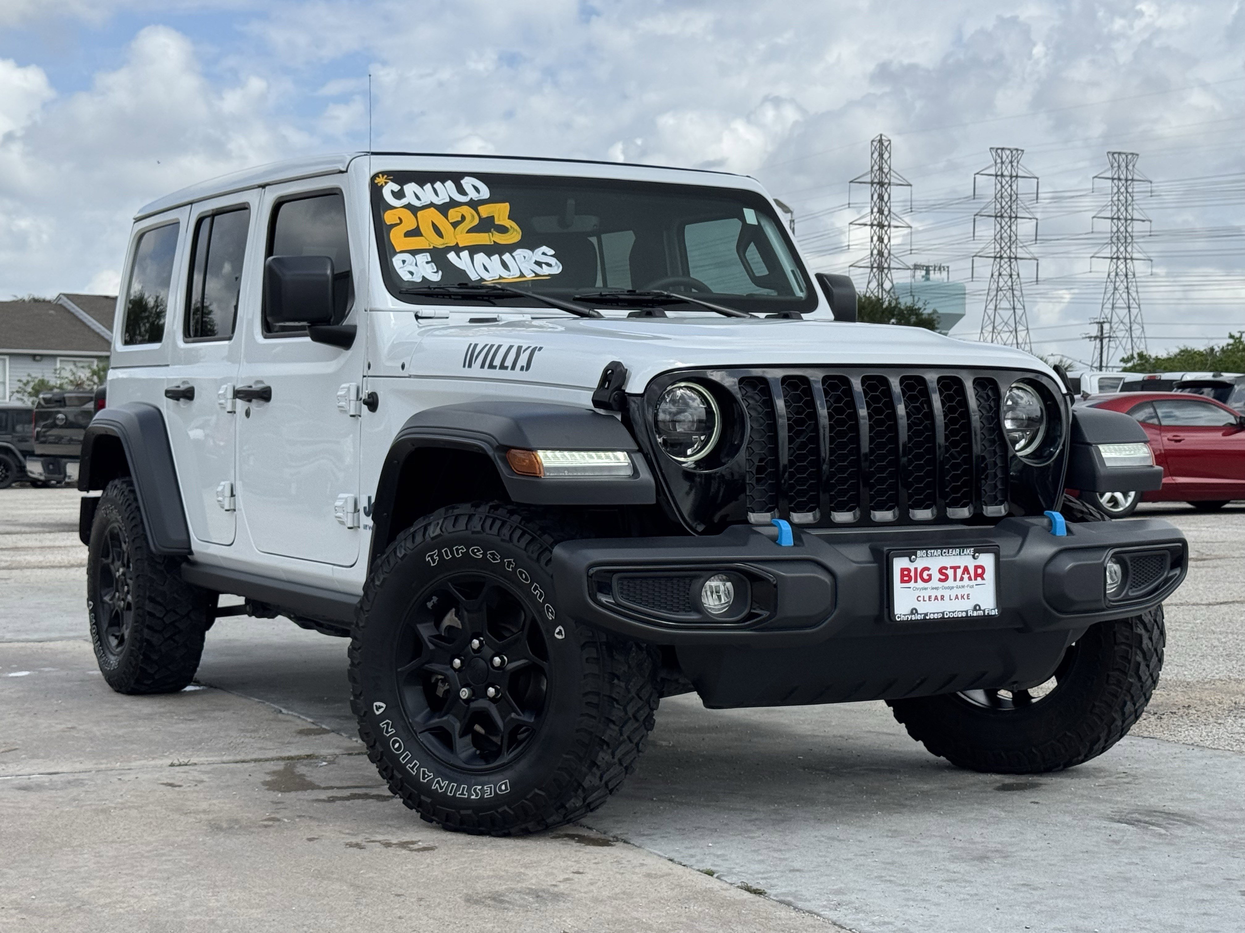 Used 2023 Jeep Wrangler Unlimited w/ Sun & Screen Package image 2