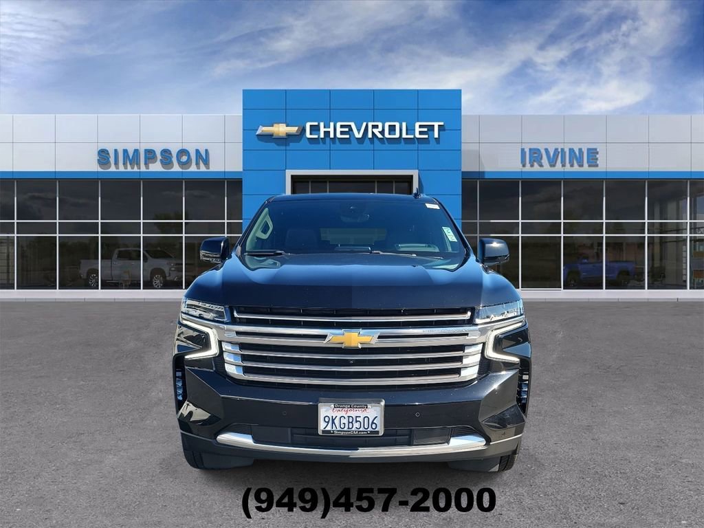 Used 2023 Chevrolet Suburban High Country image 3