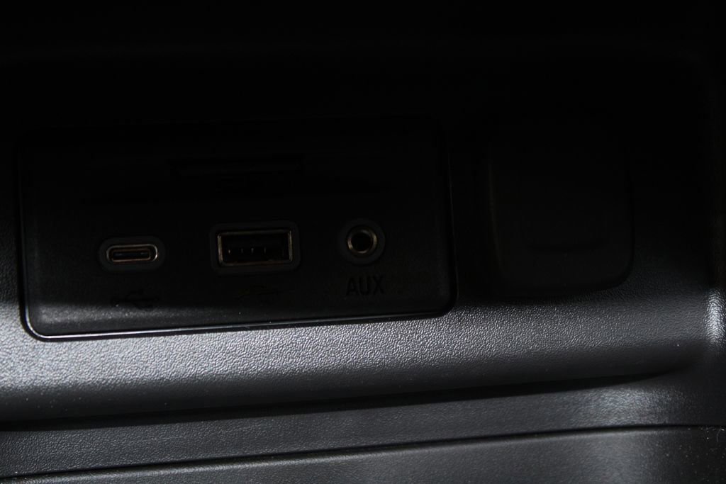 Used 2024 Chevrolet Equinox RS w/ RS Leather Package image 50