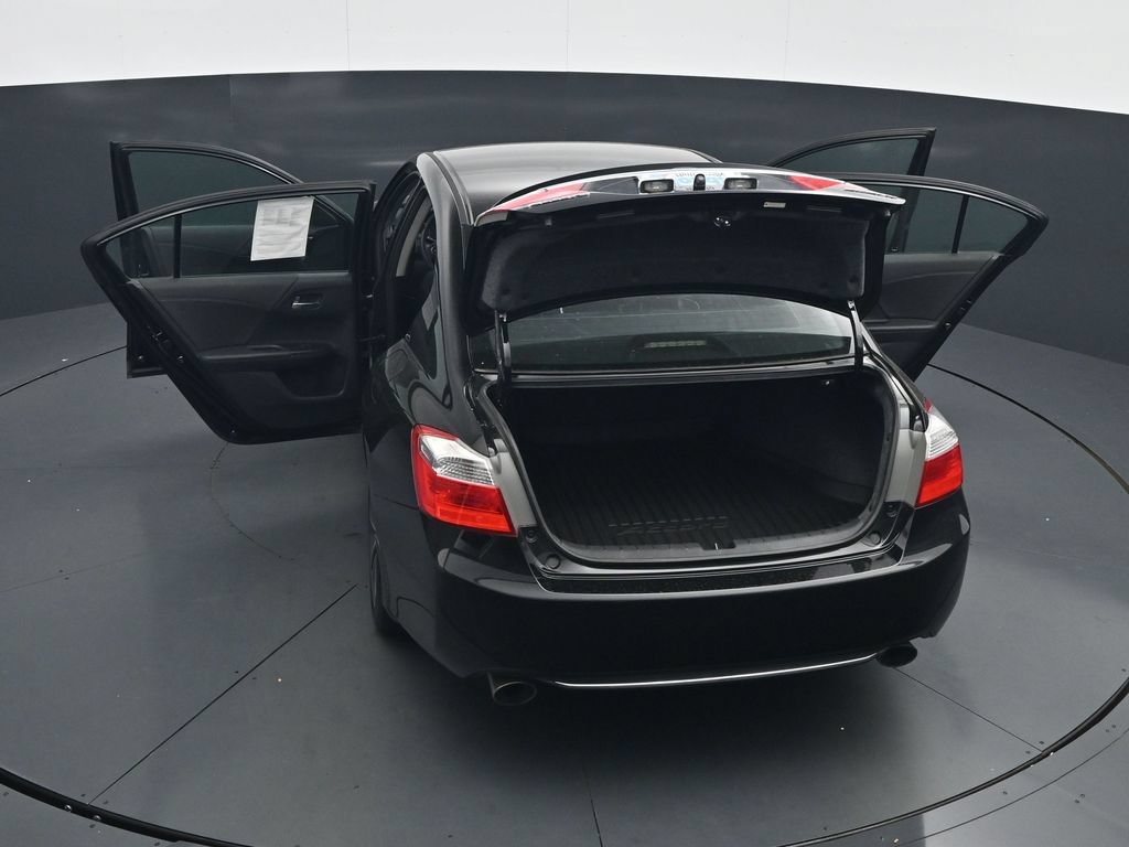 Used 2013 Honda Accord Sport image 40