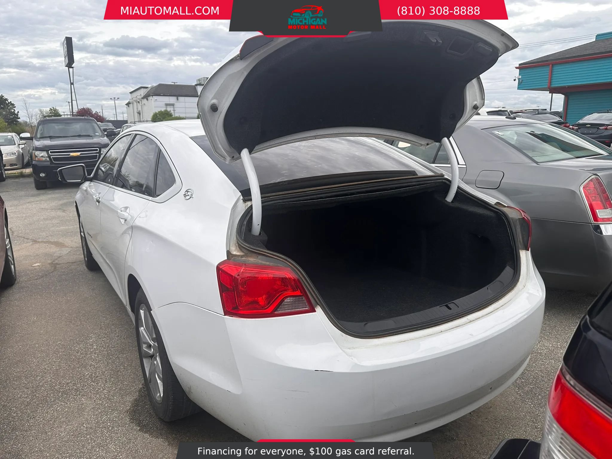 Used 2017 Chevrolet Impala LT FWD image 7