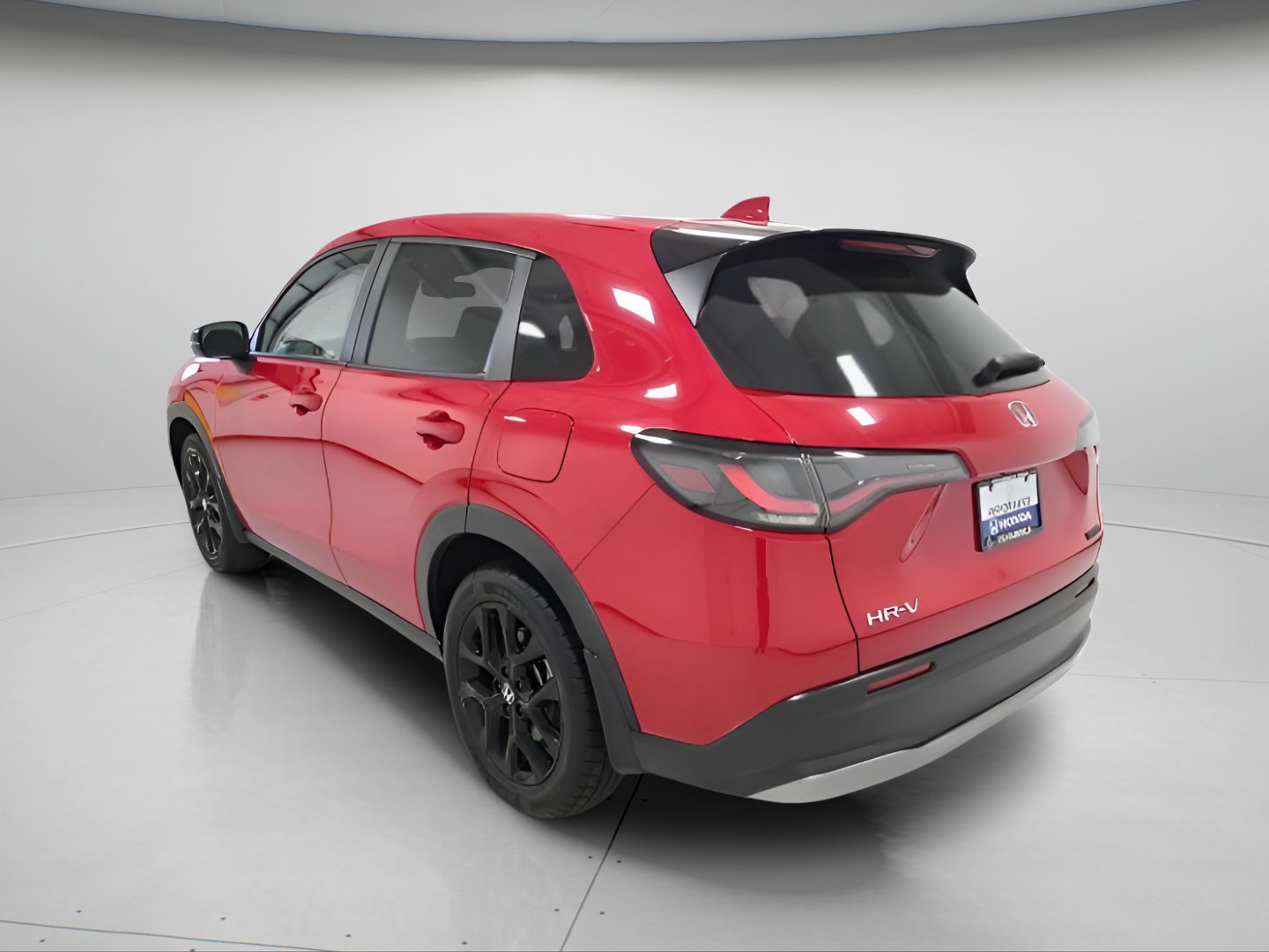 Used 2024 Honda HR-V Sport image 5