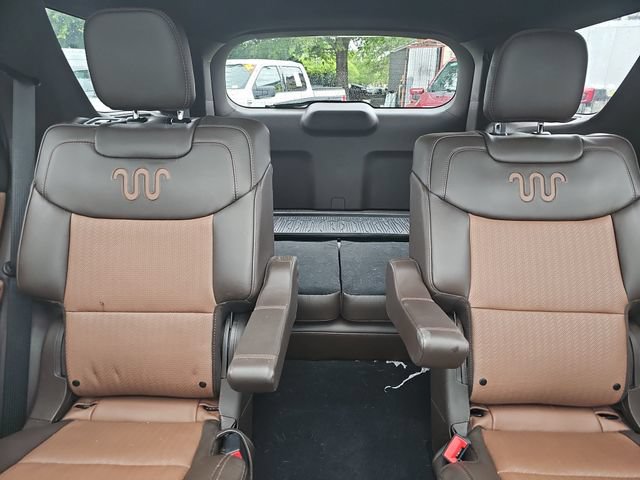 Used 2022 Ford Explorer King Ranch w/ Class IV Trailer Tow Package RWD image 26
