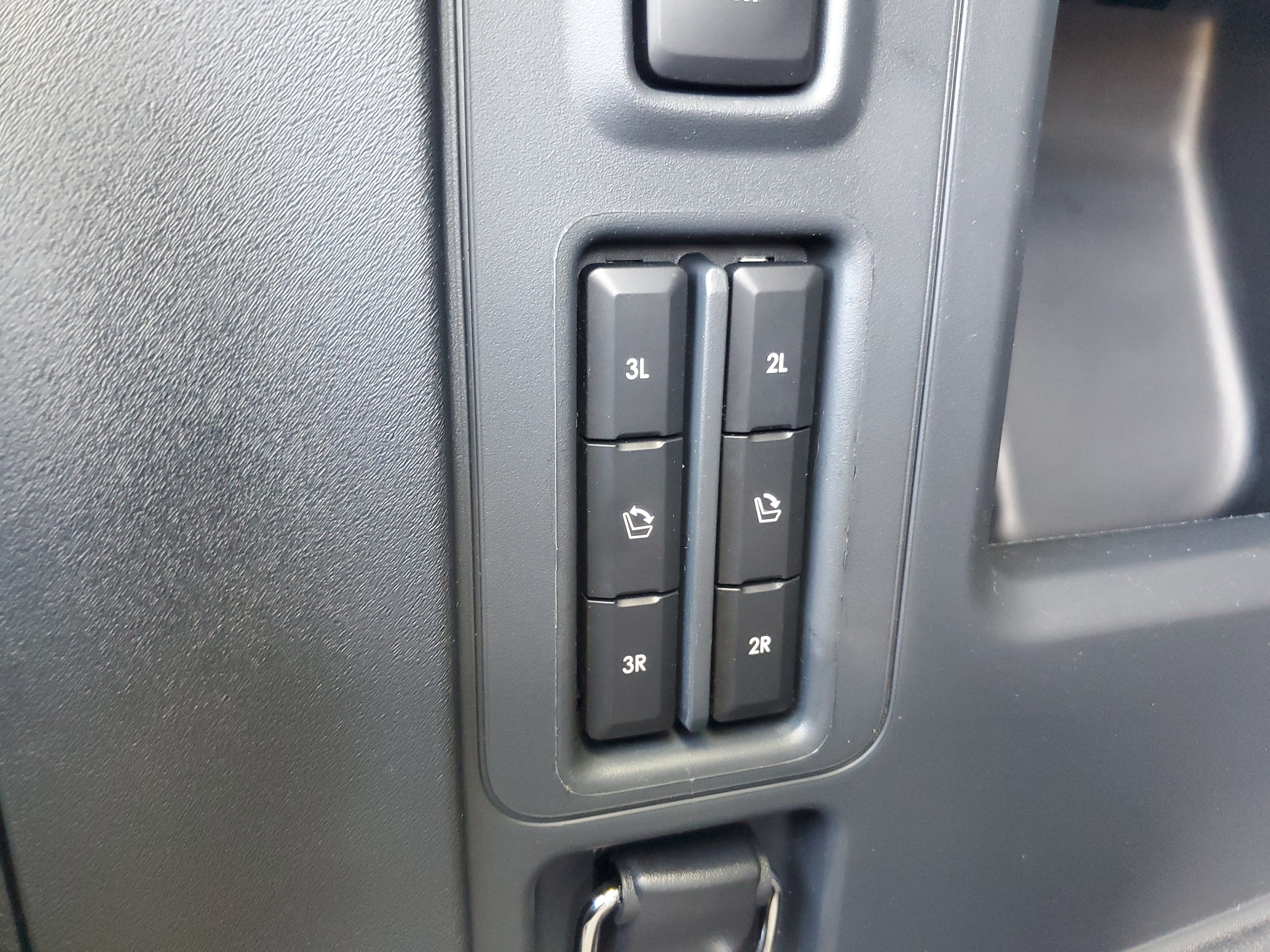 New 2026 Lincoln Navigator Reserve AWD/4WD image 32