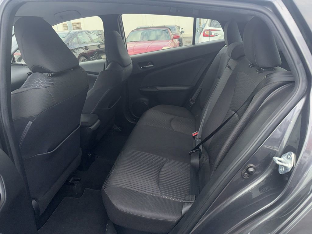 Used 2016 Toyota Prius Two image 11