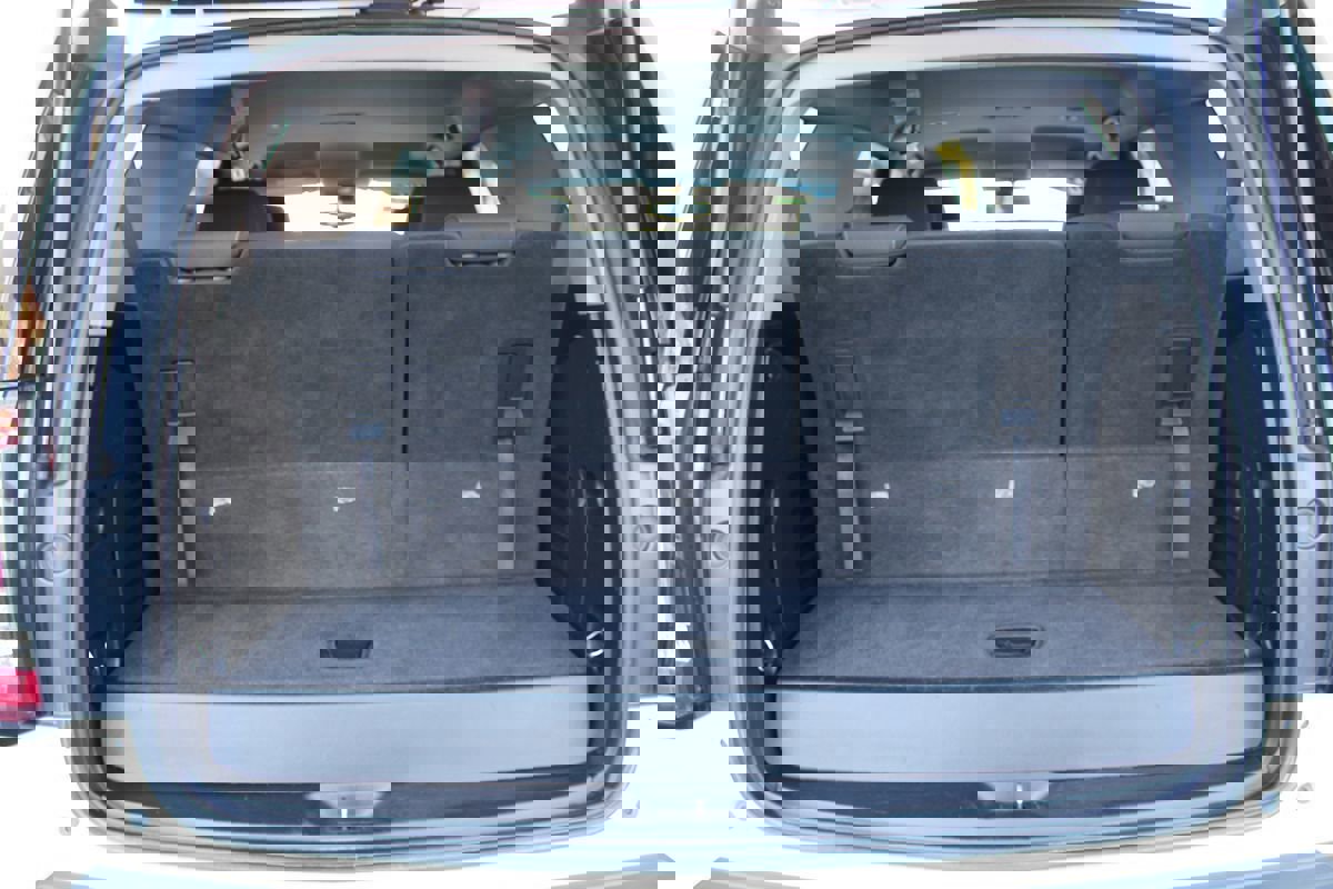 Used 2016 GMC Yukon SLE image 30