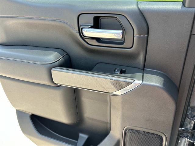 Certified 2021 GMC Sierra 1500 AT4 w/ AT4 Value Package image 17