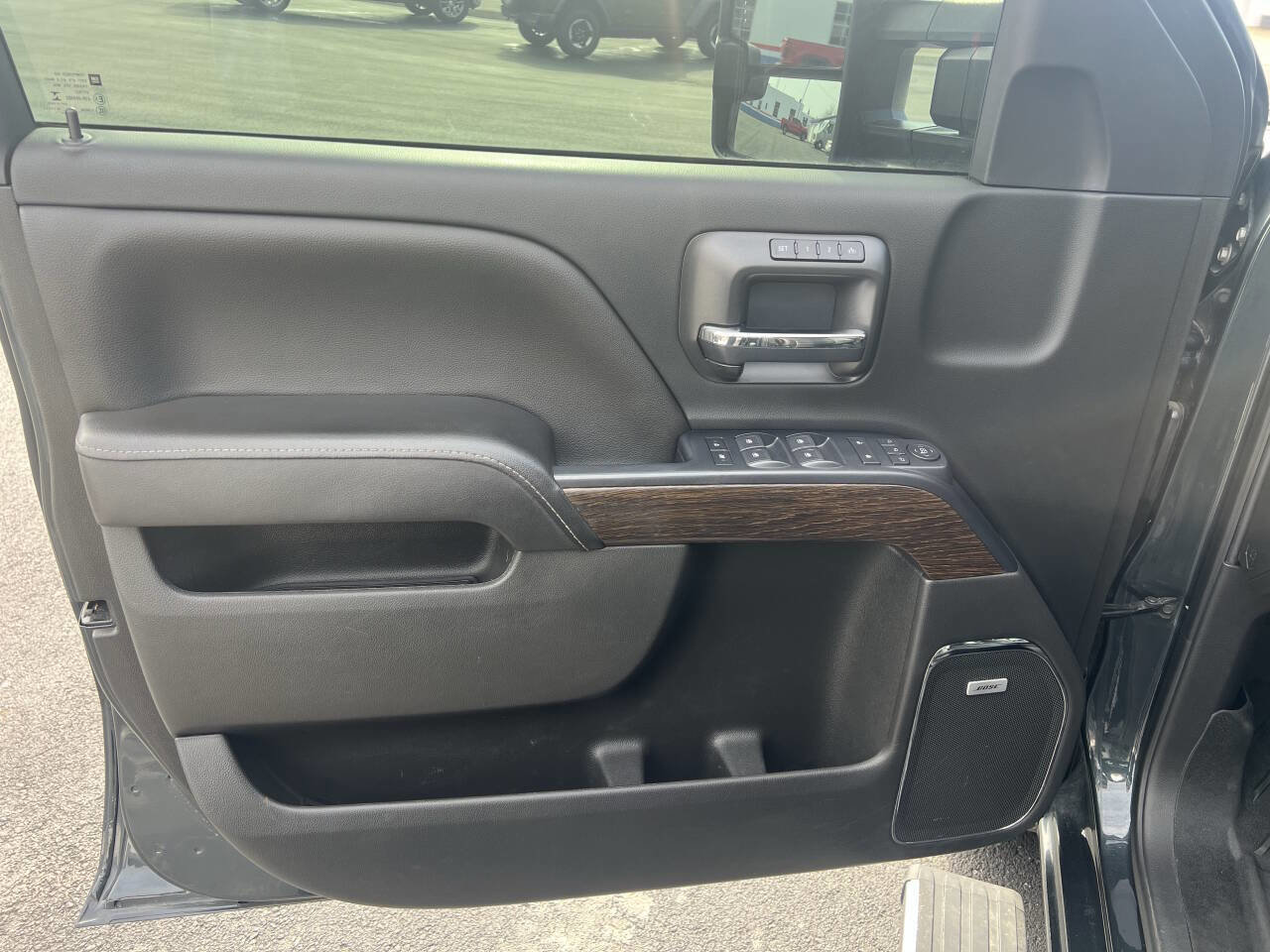 Used 2018 GMC Sierra 1500 Denali w/ Denali Ultimate Package image 12