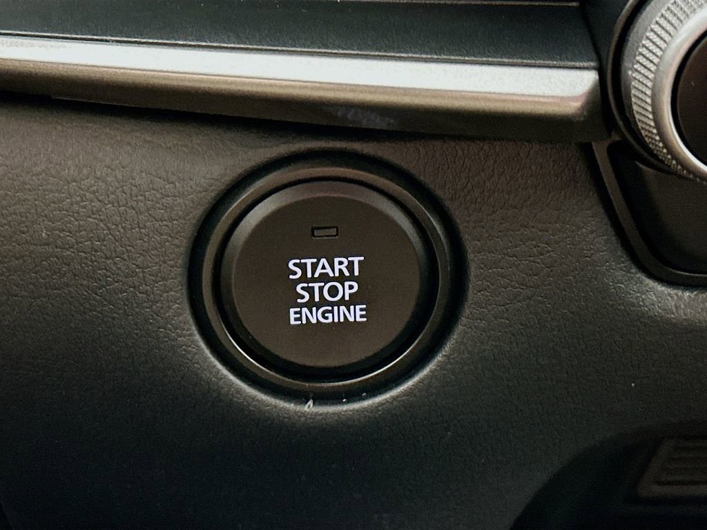 New 2025 MAZDA CX-30 AWD 2.5 S w/ Select Sport Pkg image 19