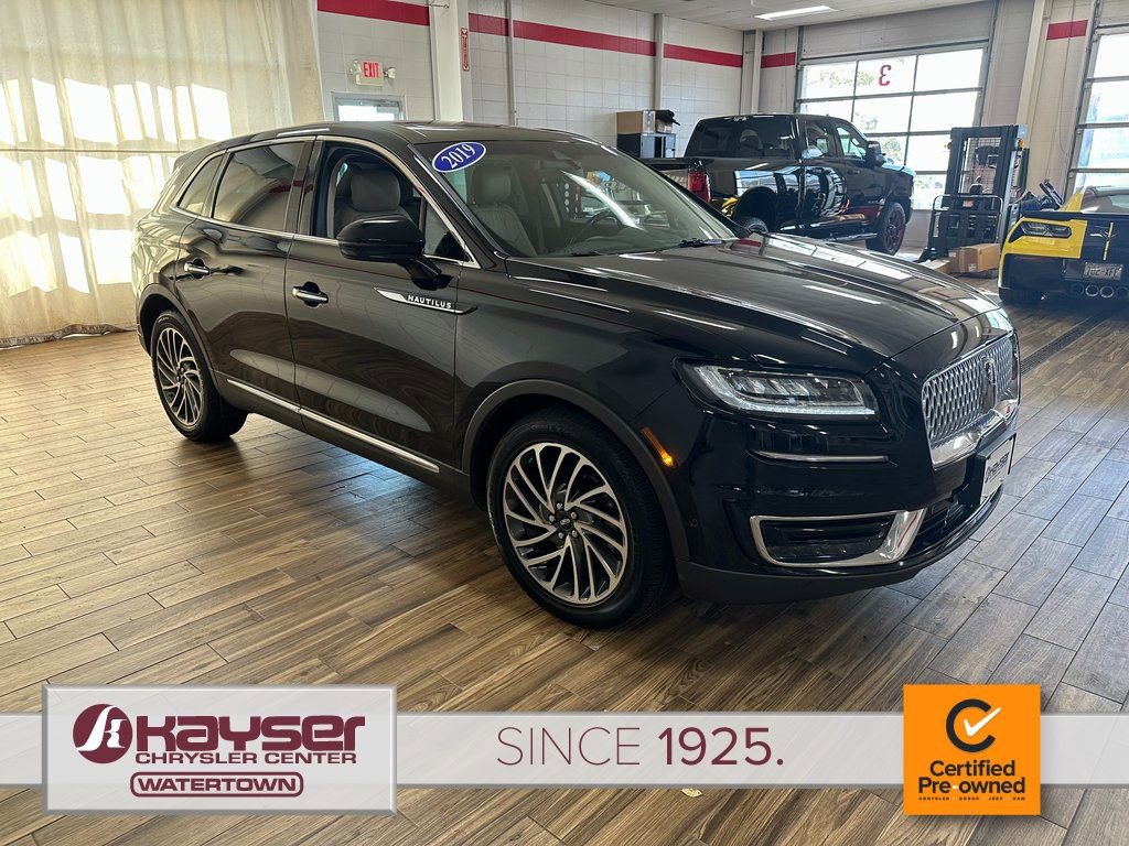 Used 2019 Lincoln Nautilus Reserve FWD image 6