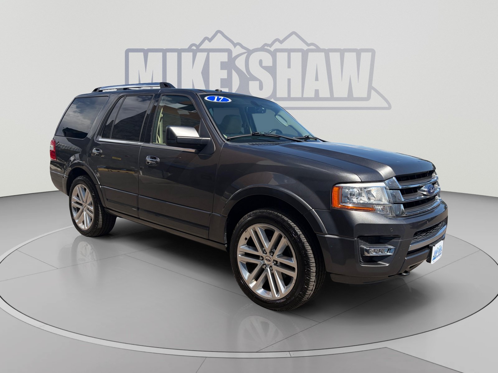 Used 2017 Ford Expedition Limited w/ Equipment Group 301A AWD/4WD image 7
