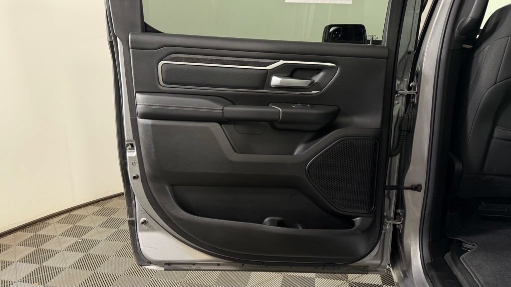 Used 2024 RAM 1500 Big Horn AWD/4WD image 24