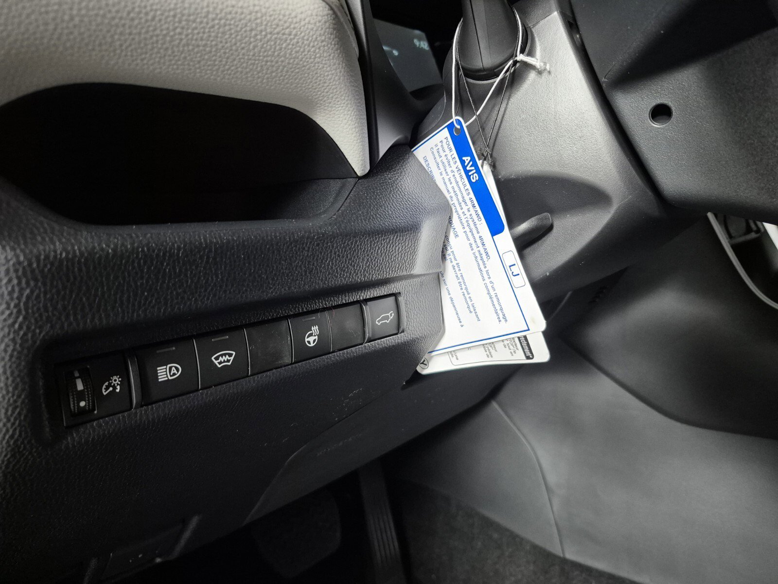 New 2025 Toyota RAV4 XLE Premium image 21