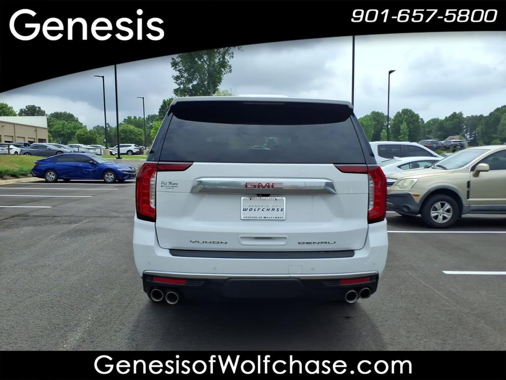 Used 2023 GMC Yukon XL Denali w/ Denali Reserve Package AWD/4WD image 4