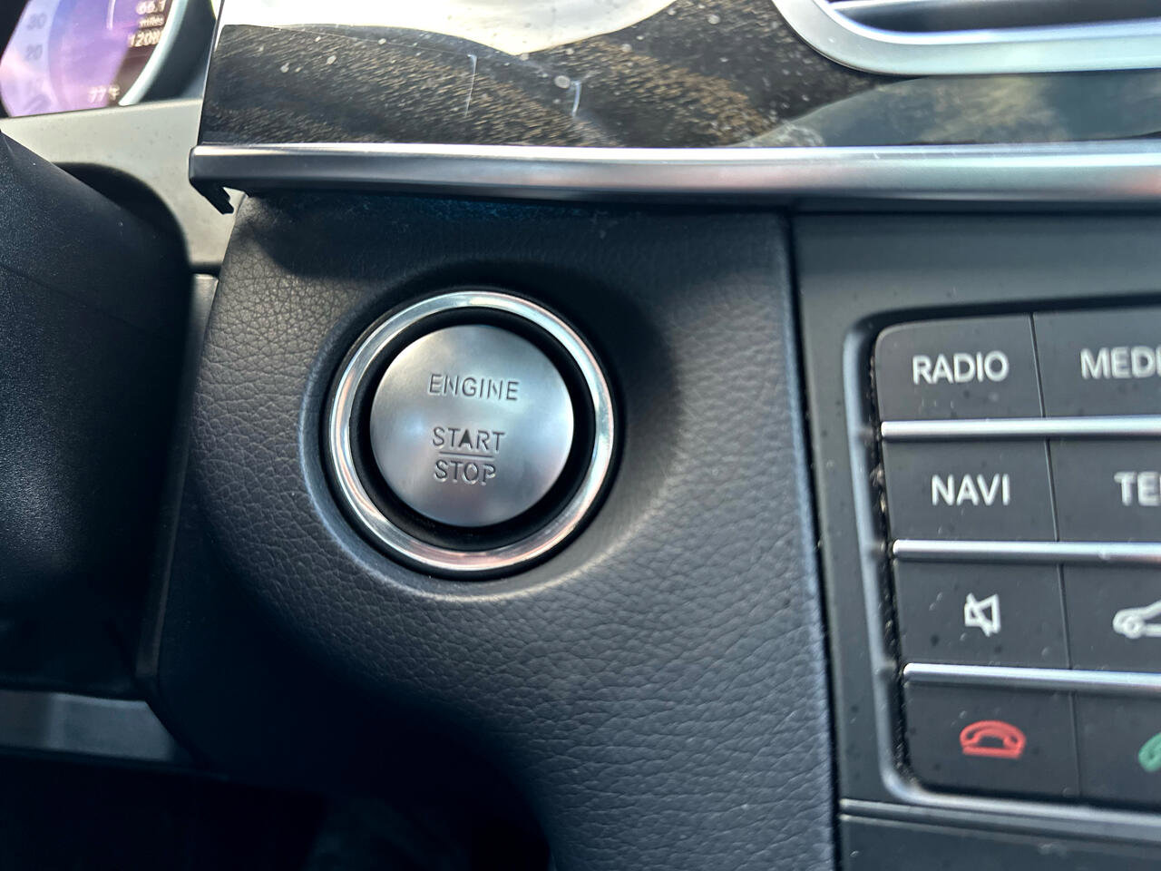 Used 2016 Mercedes-Benz E 400 Sedan image 22