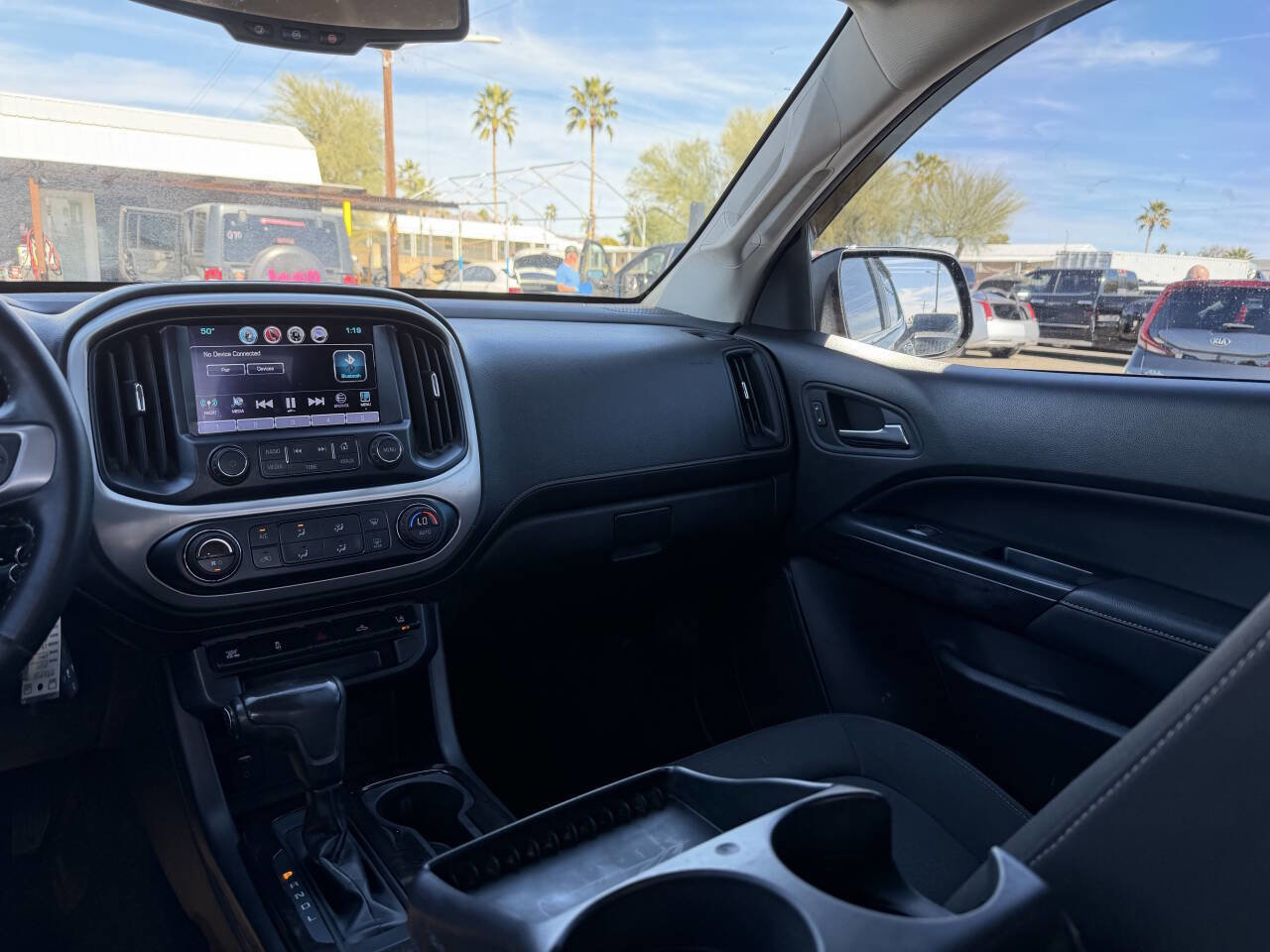 Used 2017 GMC Canyon SLE w/ SLE Convenience Package image 25