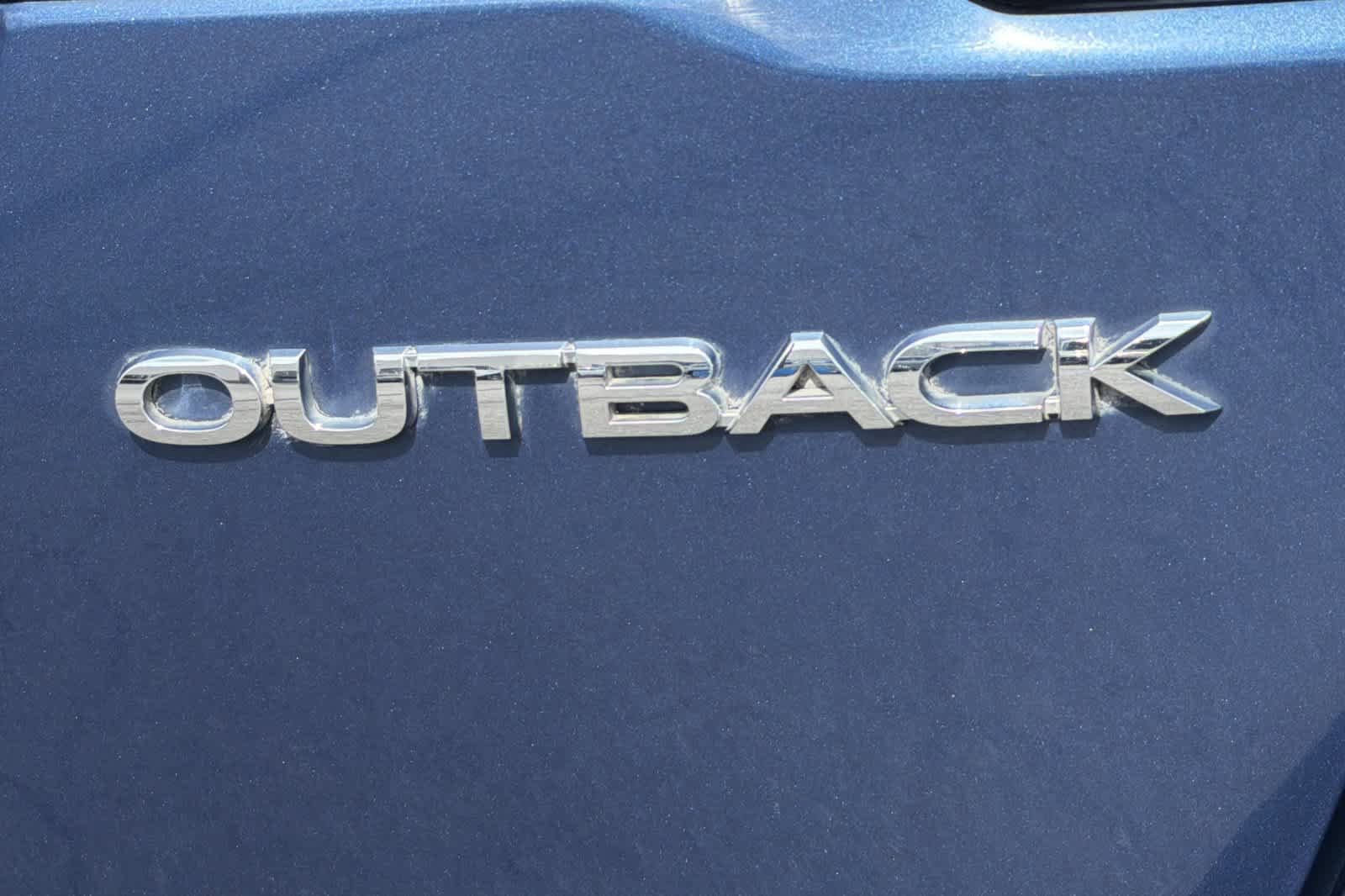 Used 2021 Subaru Outback Premium AWD/4WD image 12