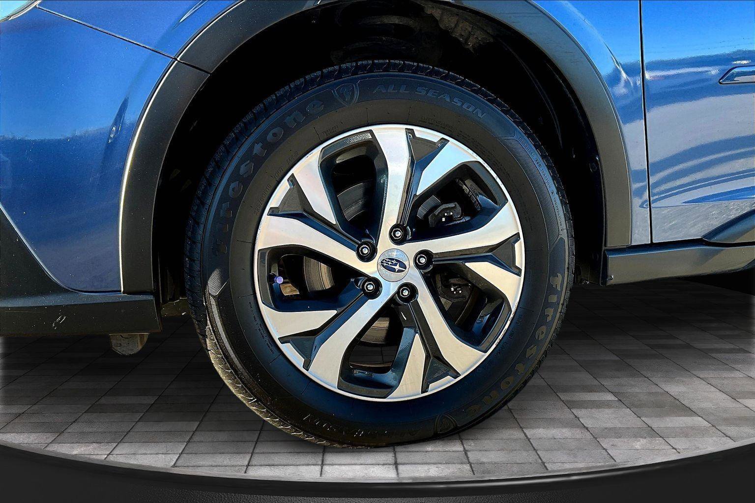 Used 2022 Subaru Outback Touring XT AWD/4WD image 36