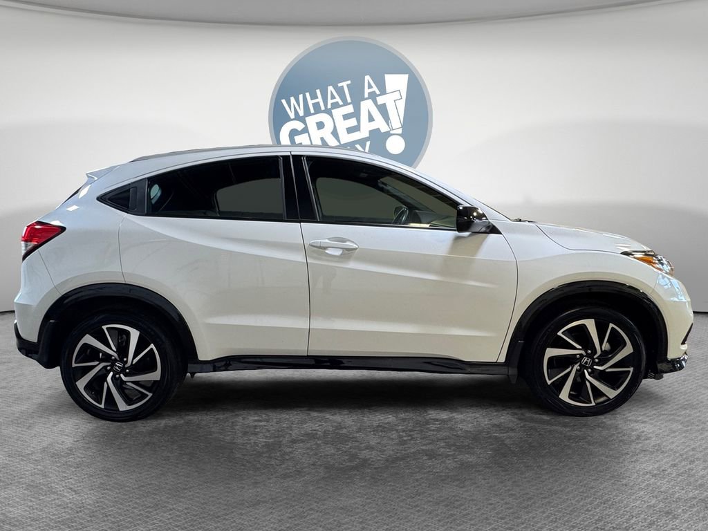 Used 2020 Honda HR-V Sport image 2