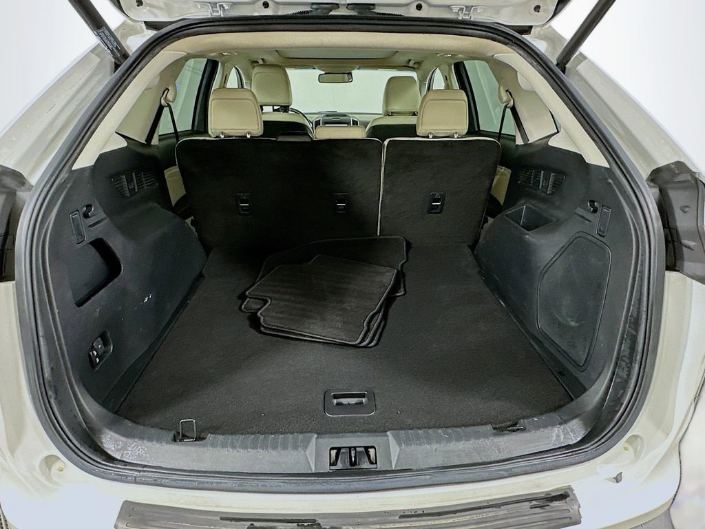 Used 2020 Ford Edge Titanium w/ Equipment Group 301A image 27