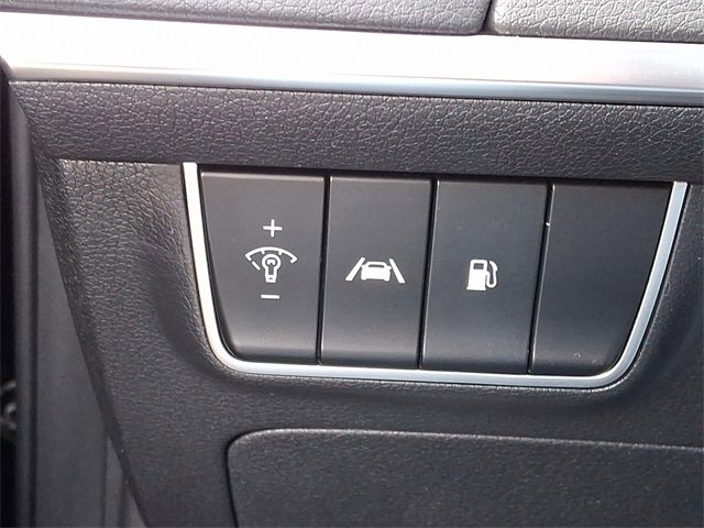 Used 2022 Kia Stinger GT1 image 28