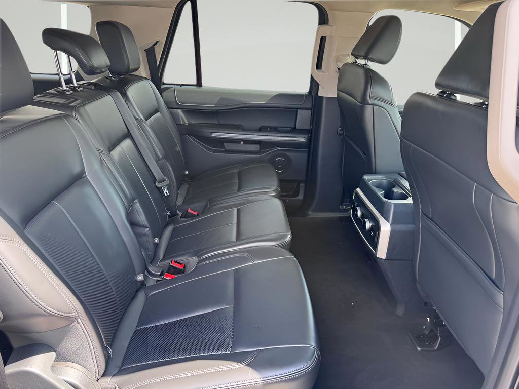 Used 2024 Ford Expedition Max XLT RWD image 27