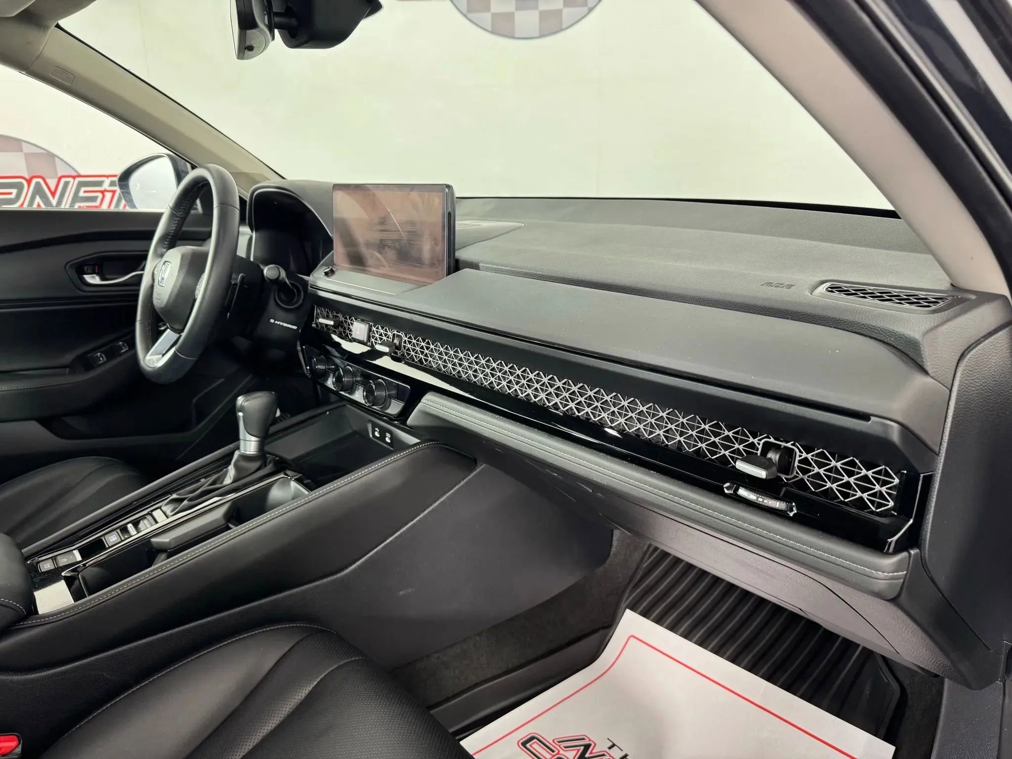 Used 2023 Honda Accord Touring image 12