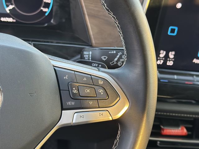 Used 2025 Volkswagen Atlas SE image 27